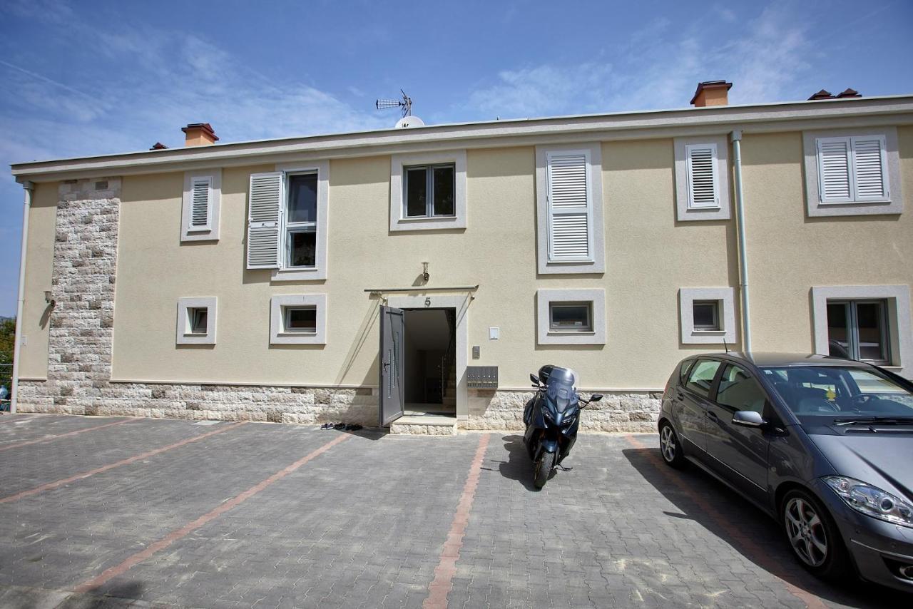L&L Luxury Apartment 1 Donji Okrug  Exterior foto
