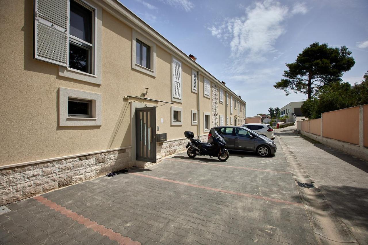 L&L Luxury Apartment 1 Donji Okrug  Exterior foto